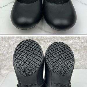 SafeTStep Comfort Womens Black Mary Jane Oil & Slip Resistant Shoes 10. NWOT